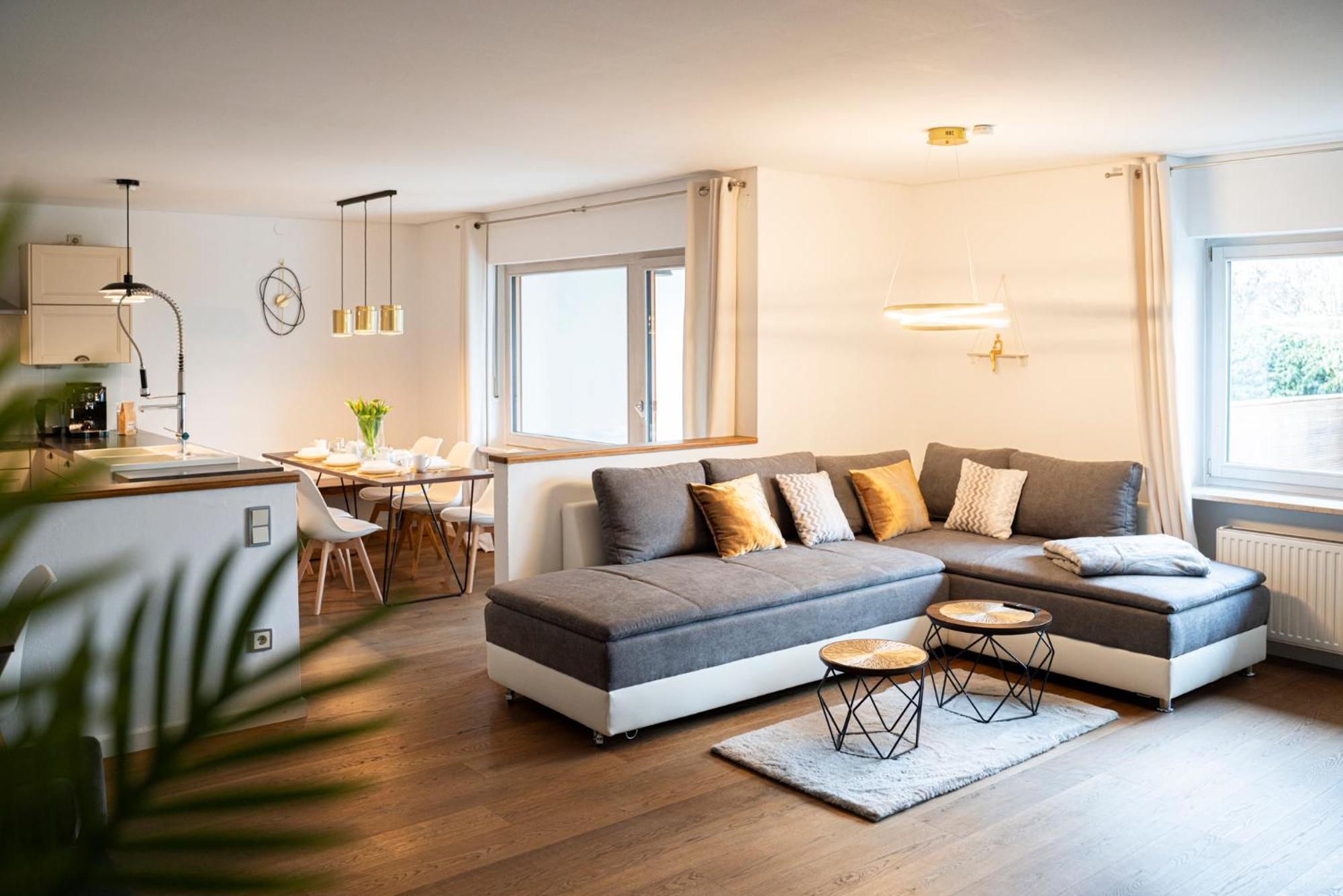 130M2 Loft - Balkon, Smart Tv, Badewanne, Kaffee Apartment Rosenheim Exterior photo